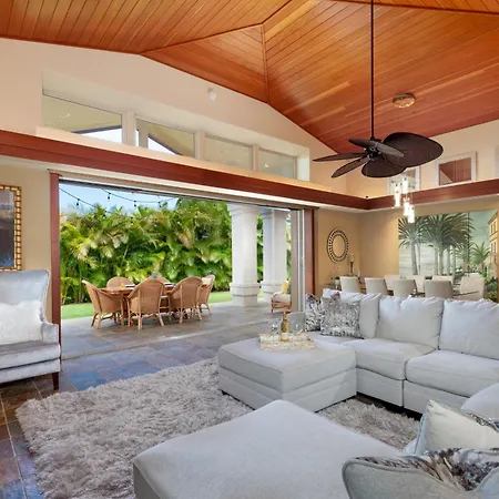 Pih: Aloha Palms~ Fully Detached Home Beach Gear Bikes